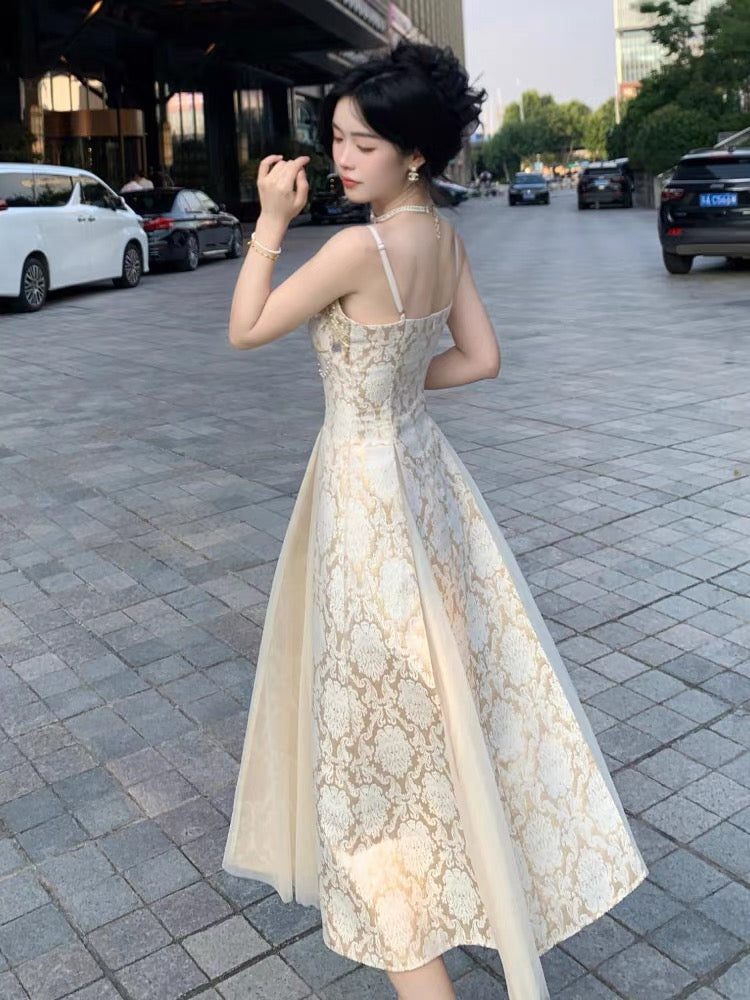 Adriata Pearl Chain Baroque Royalcore Dress